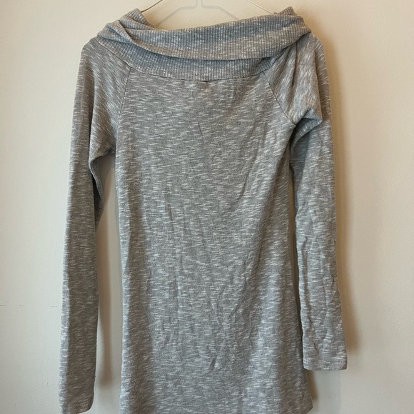Long sleeve lightweight cowl neck sweater grey casual Y2K women’s medium - Picture 4 of 7